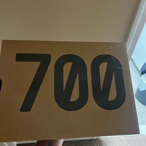 Yeezy 700